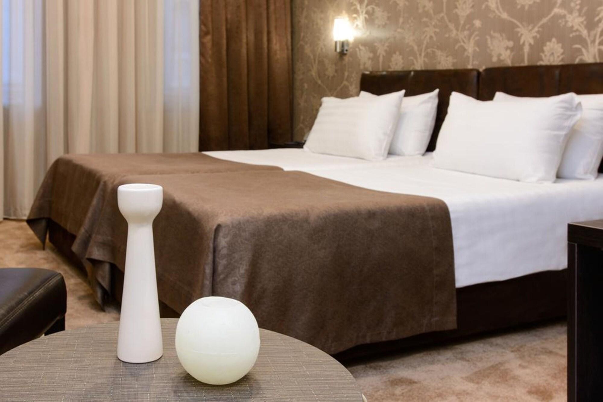 King David Hotel Tbilisi Exterior photo