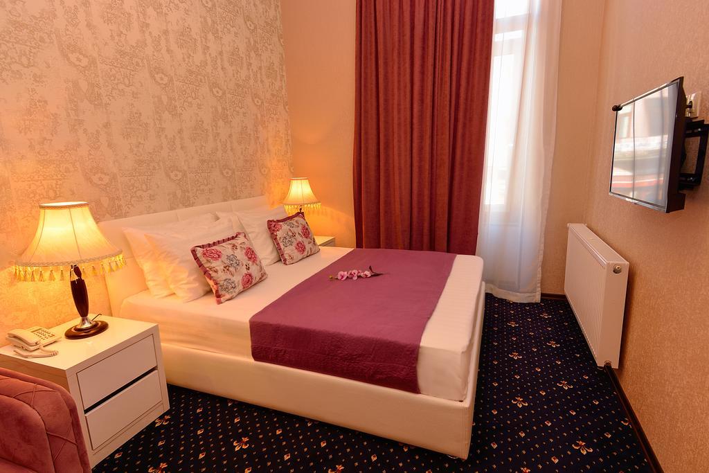 King David Hotel Tbilisi Exterior photo